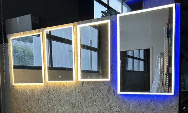 LED-Spiegel Showroom